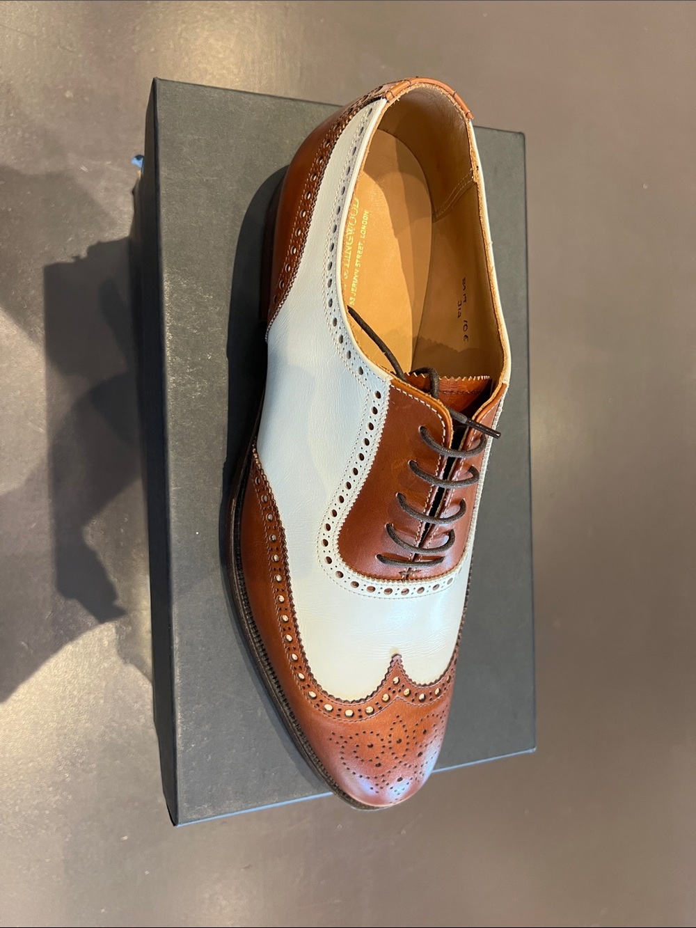 New & lingwood Two-Tone Brown and White Leather Wingtip Brogues 10E